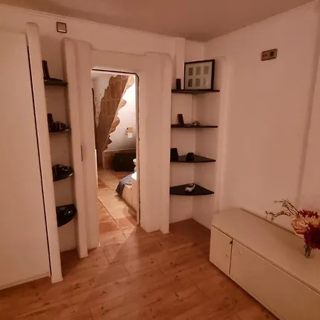 Ruheoase Am Waldrand - Auf 90Qm Sind Nicht Nur Die Eltern Und Bis Zu 5 Kinder Willkommen, Auch Hunde Und Katzen Sind Willkommen Laichingen Exterior foto