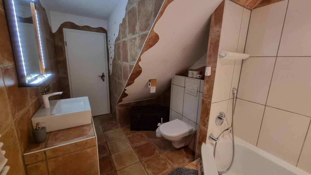 Ruheoase Am Waldrand - Auf 90Qm Sind Nicht Nur Die Eltern Und Bis Zu 5 Kinder Willkommen, Auch Hunde Und Katzen Sind Willkommen Apartment *